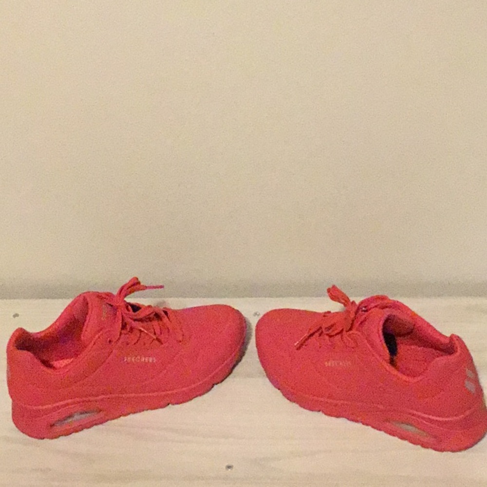 Sketchers read, memory foam, tennis shoes, size 8